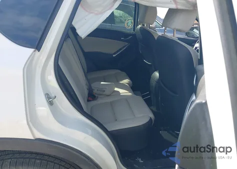 2016 Mazda Cx-5 Grand Touring z USA, uszkodzony, nr VIN JM3KE4DY0G0747150